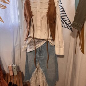 jupe en jean et broderie